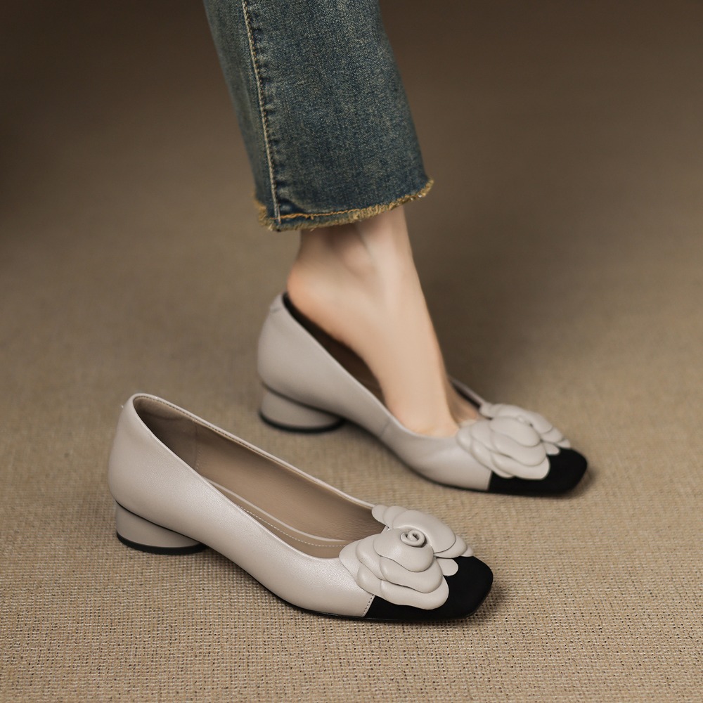 Scarpe singole con fiori alla  - Women Shoes Size recensione e prezzo