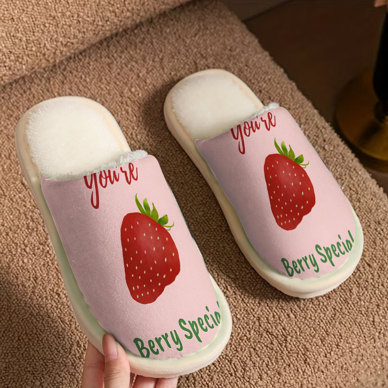 Strawberry Quote Pantofole di  - Women Shoes Quote recensione e prezzo